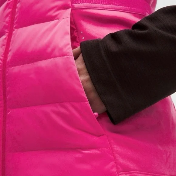 Lululemon Down For It All Vest (Size 8) NWT - Picture 3 of 14